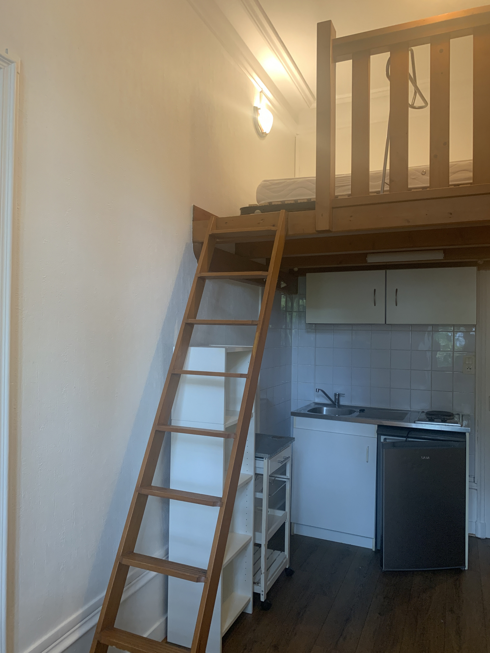 Image_, Studio, Chambéry, ref :LST10026660