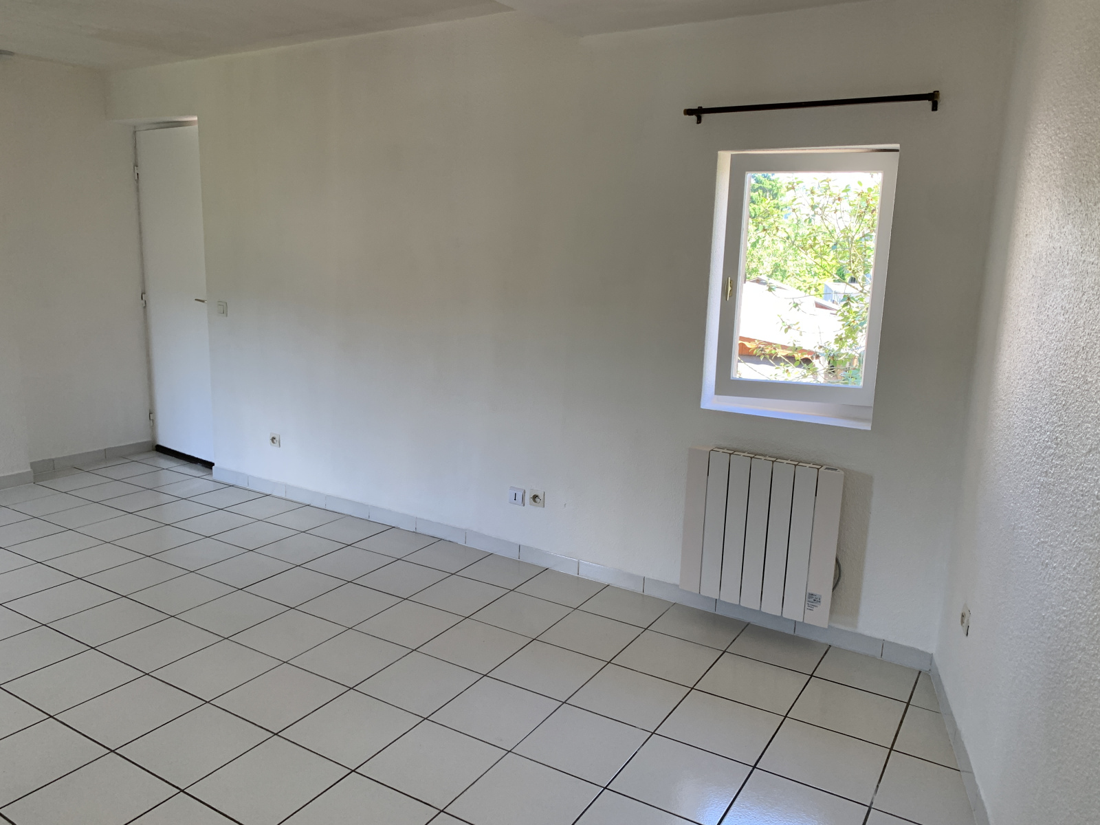 Image_, Studio, Cognin, ref :LST10040249
